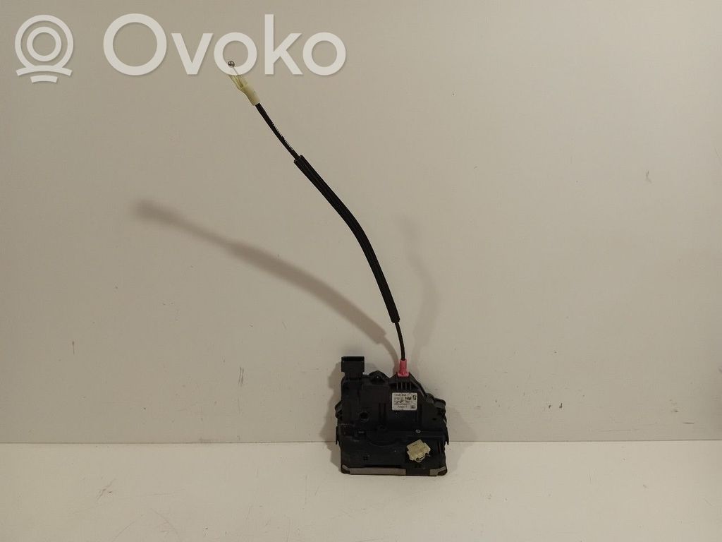 Opel Corsa E Rear door lock 
