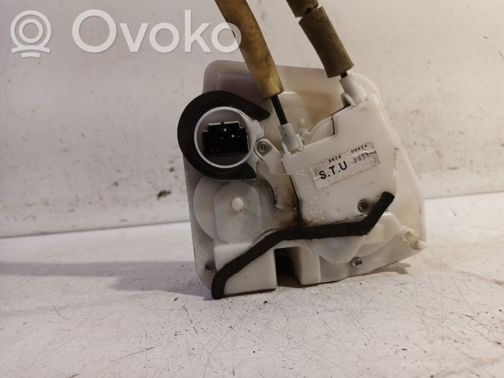 Takaoven lukko   STUD651