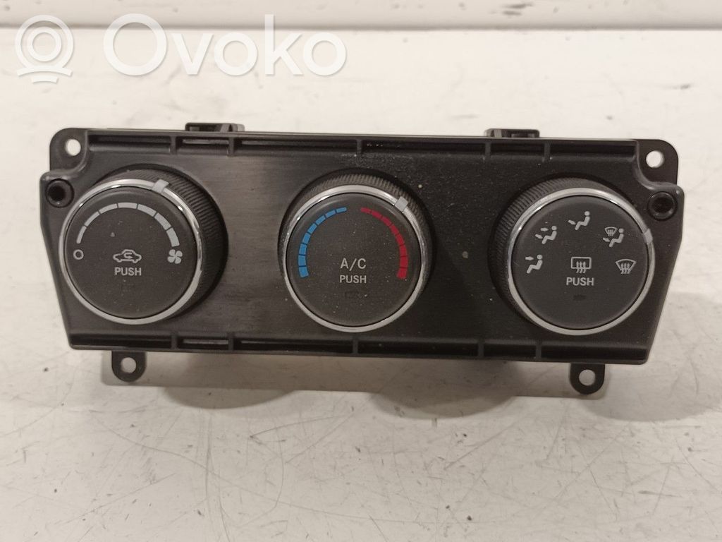 Jeep Compass Climate control unit 