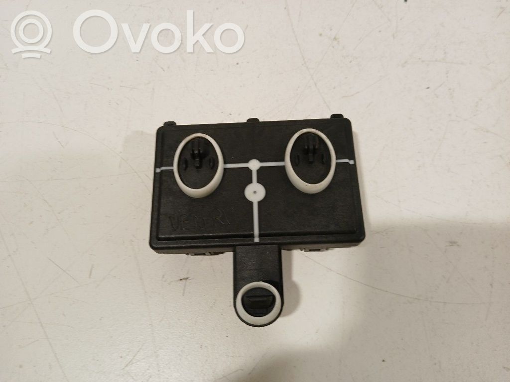 Seat Leon (5F) Door central lock control unit/module 