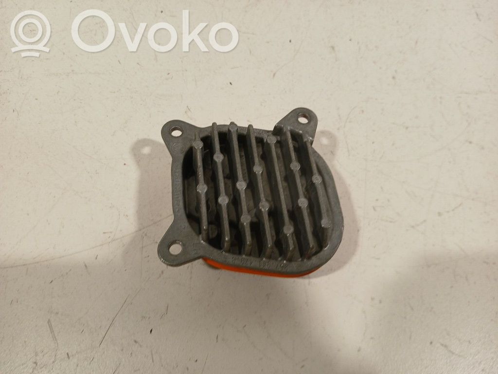 Volkswagen Taigo Module de contrôle carrosserie centrale 