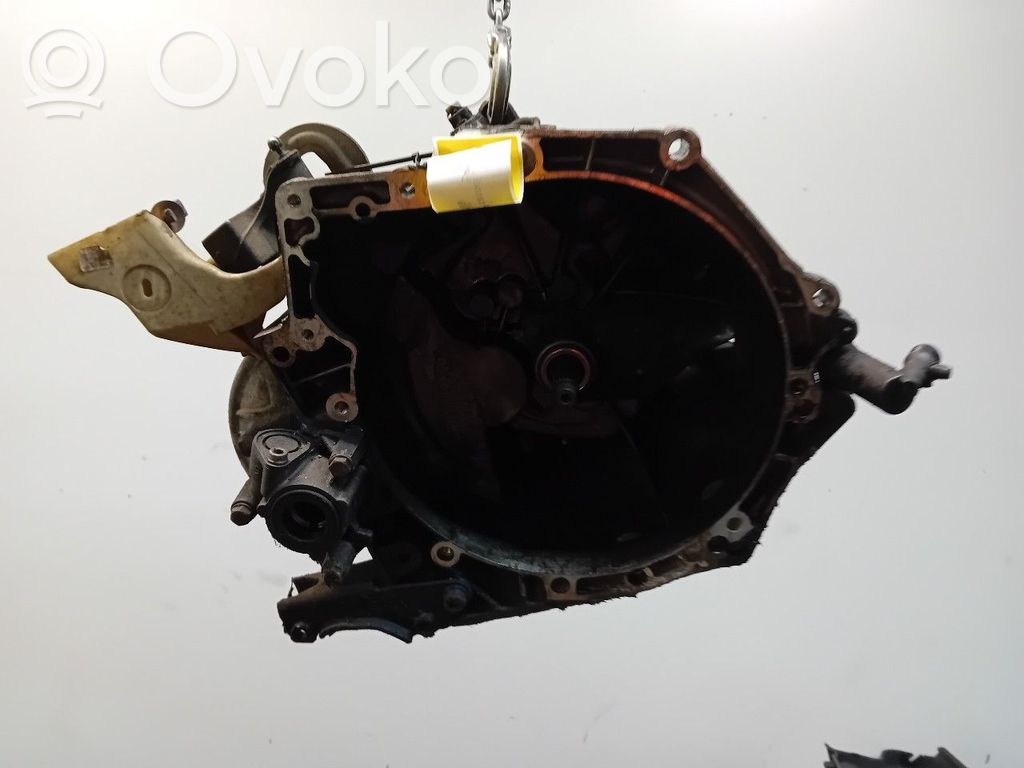 Citroen C3 Picasso Manuaalinen 5-portainen vaihdelaatikko 