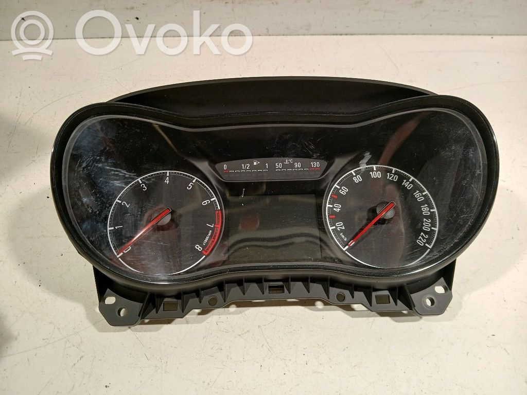 Opel Corsa E Speedometer (instrument cluster) 