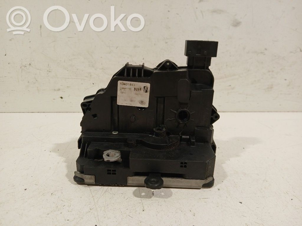 Opel Corsa E Priekinės durys 