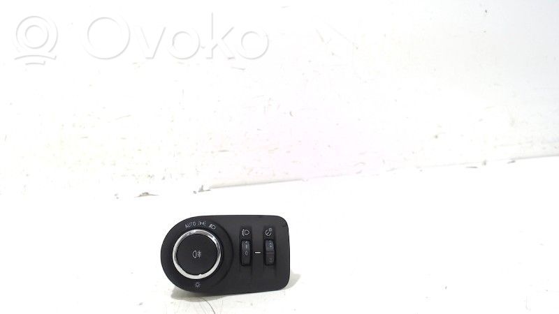 Opel Astra K Light switch 