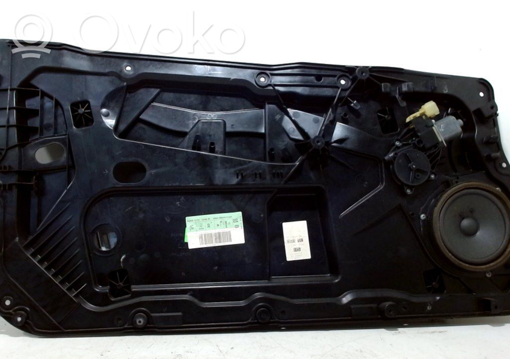 Ford Fiesta Elektryczny podnośnik szyby drzwi przednich 