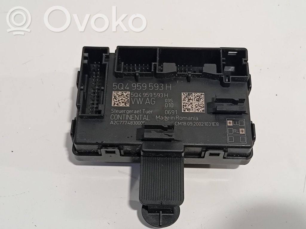 Seat Leon IV Unité de commande / module de verrouillage centralisé porte 