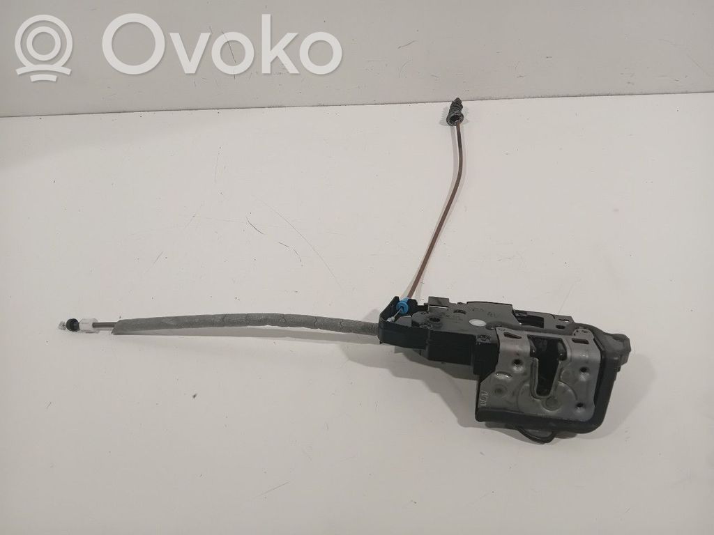 Mercedes-Benz C W206 Zamek drzwi przednich 