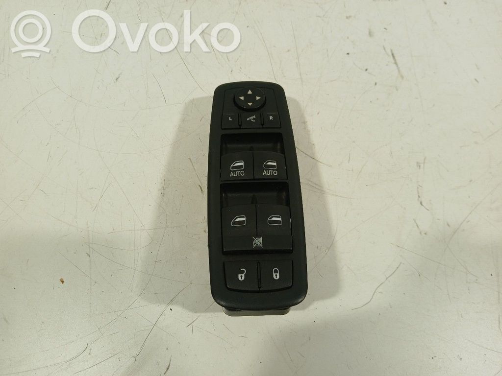 Electric window control switch   56046826AE