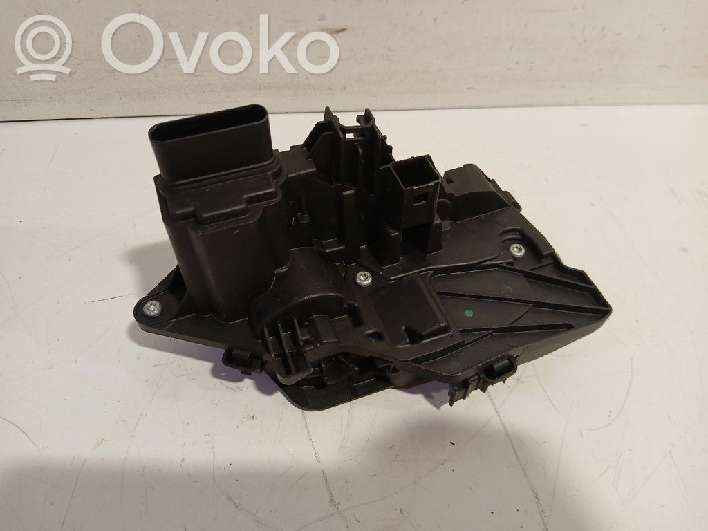 Volvo XC40 Rear door lock 