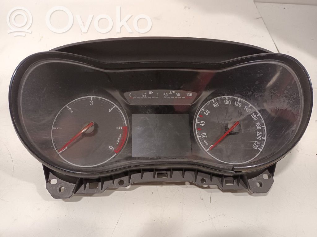 Opel Corsa E Spidometrs (instrumentu panelī) 