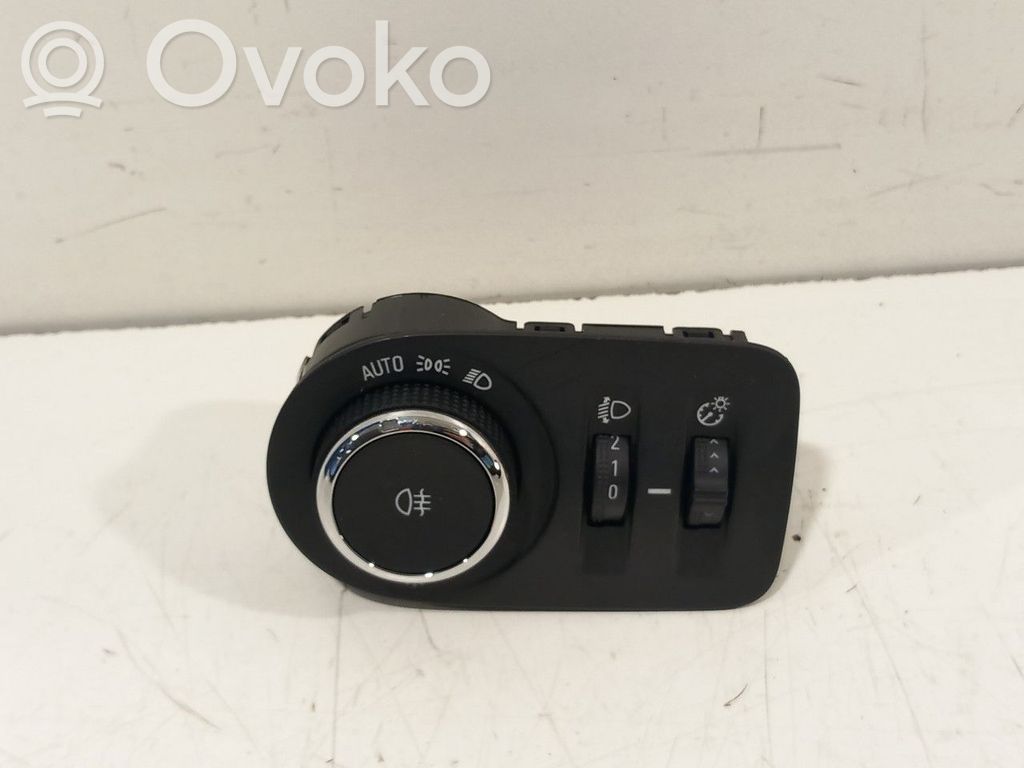 Opel Astra K Light switch 