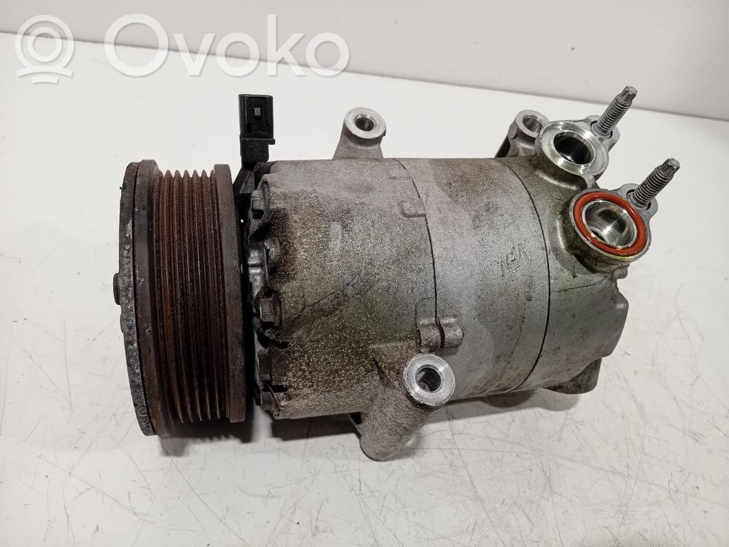 Ford Focus Air conditioning (A/C) compressor (pump) 