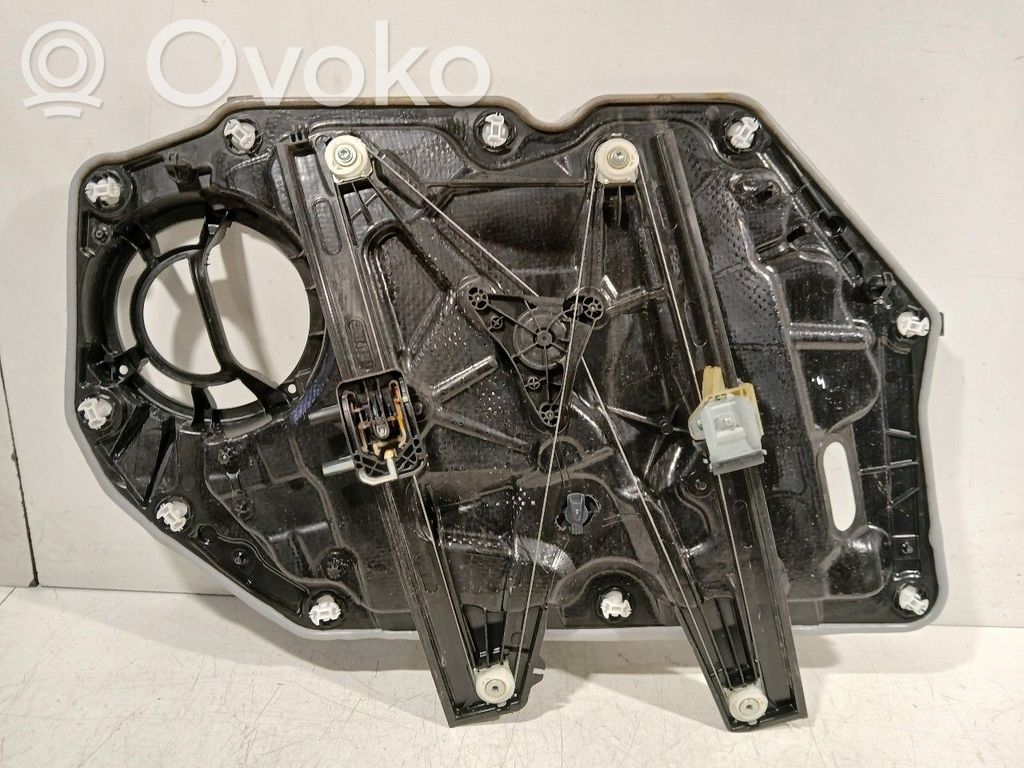 Ford Focus Front door window regulator with motor 
