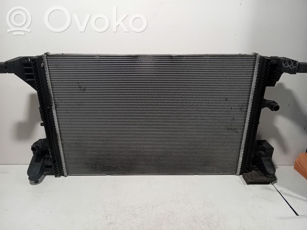 Mercedes-Benz EQB Radiateur de refroidissement 