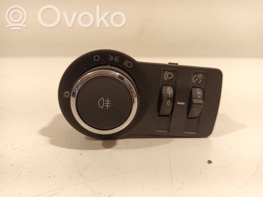 Opel Karl Light switch 