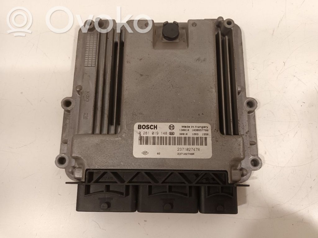 Engine control unit/module   237102747R