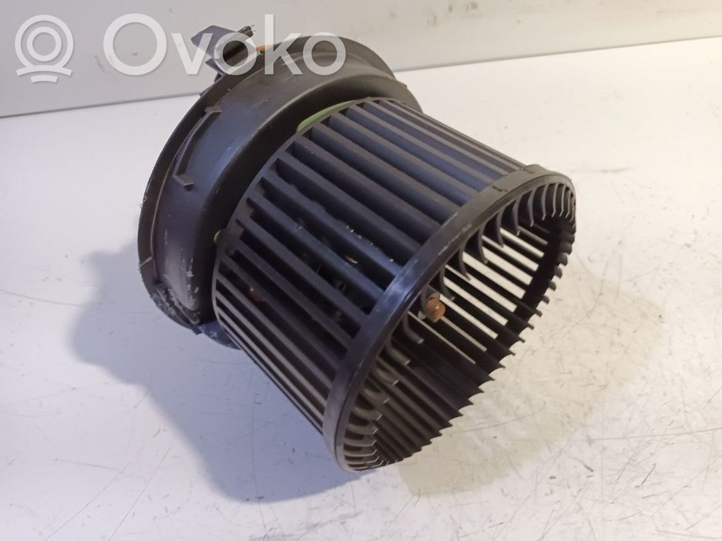 Peugeot 108 Heater fan/blower 