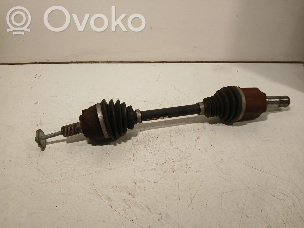 Volvo V40 Priekinis pusašis 