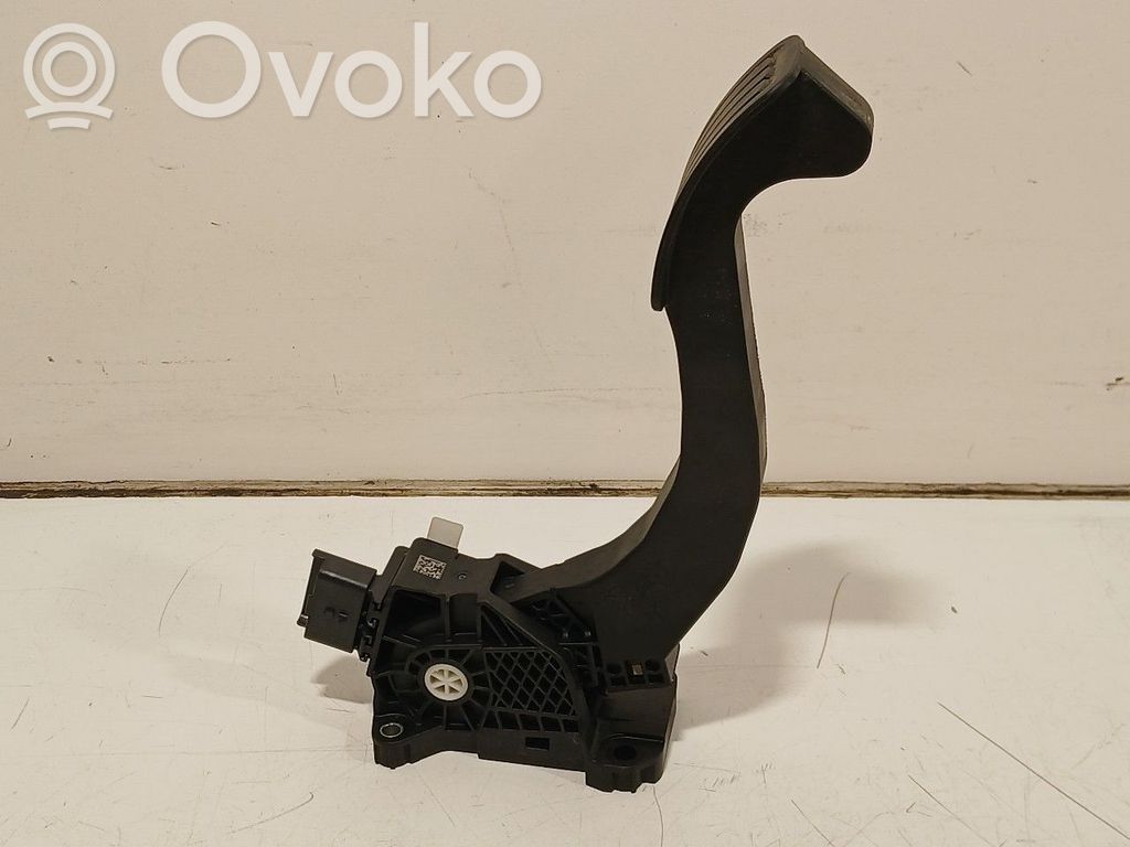 Opel Vivaro Accelerator throttle pedal 