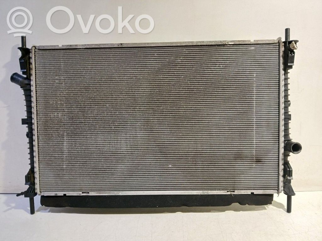 Coolant radiator