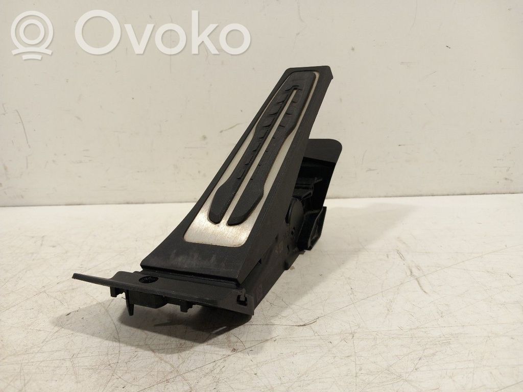 BMW 3 G20 G21 Accelerator throttle pedal 