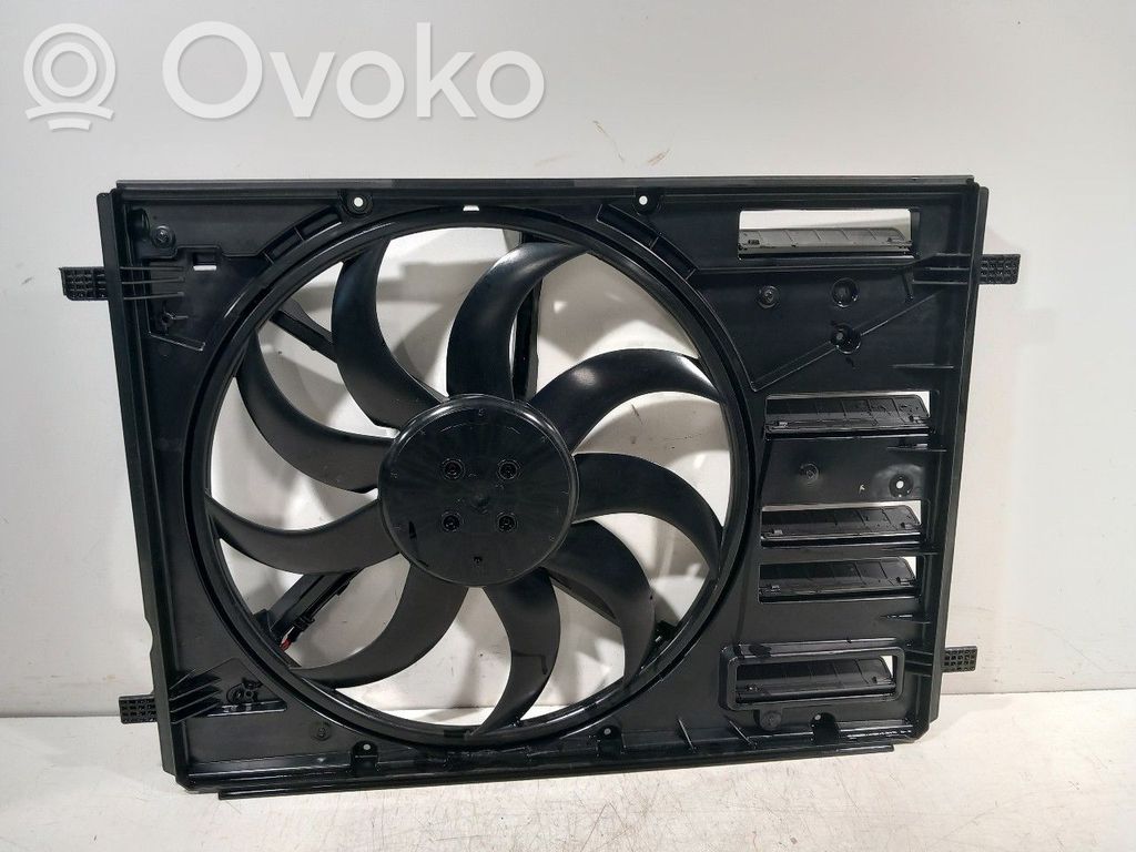 Ford Focus Elektrisks radiatoru ventilators 