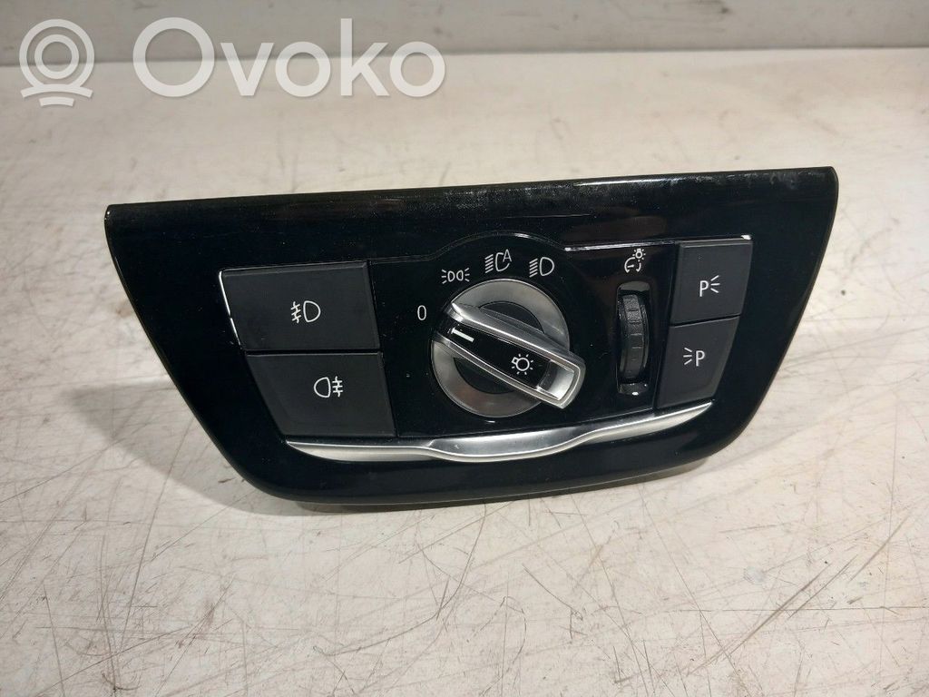BMW 5 G30 G31 G38 Comutator lumini 