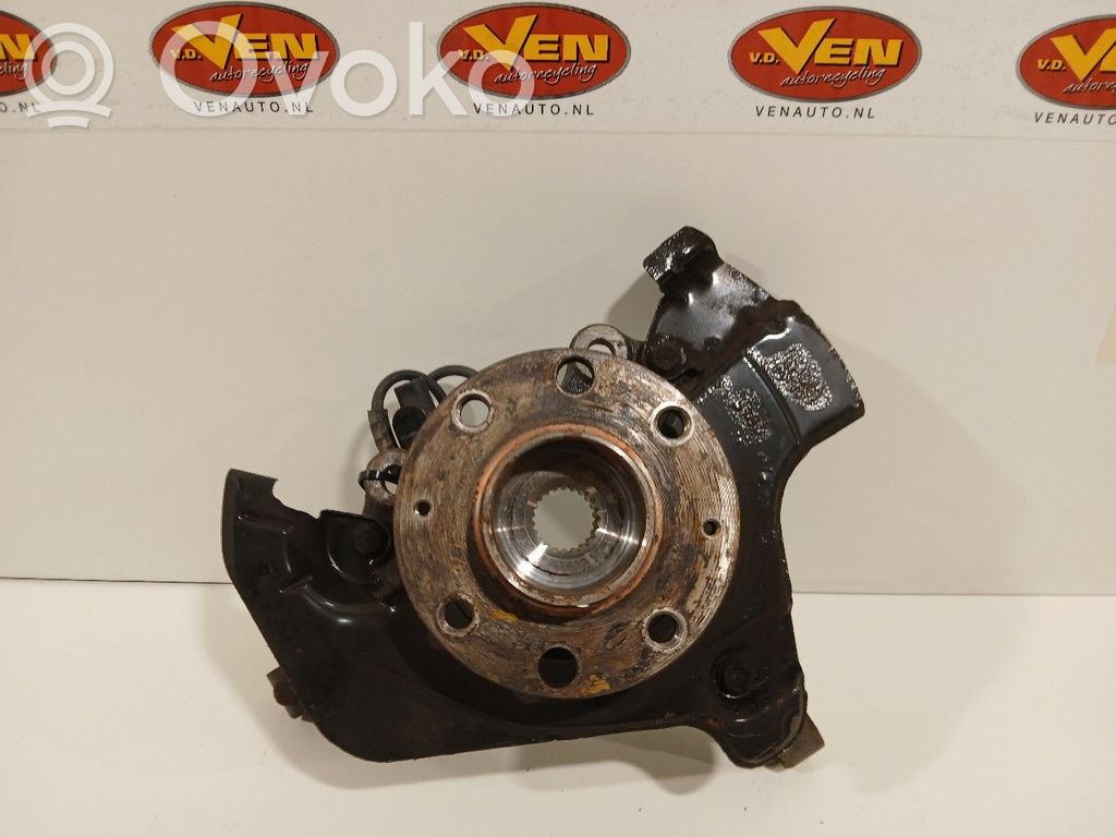 Opel Corsa E Rodamiento de cubo de rueda delantera 