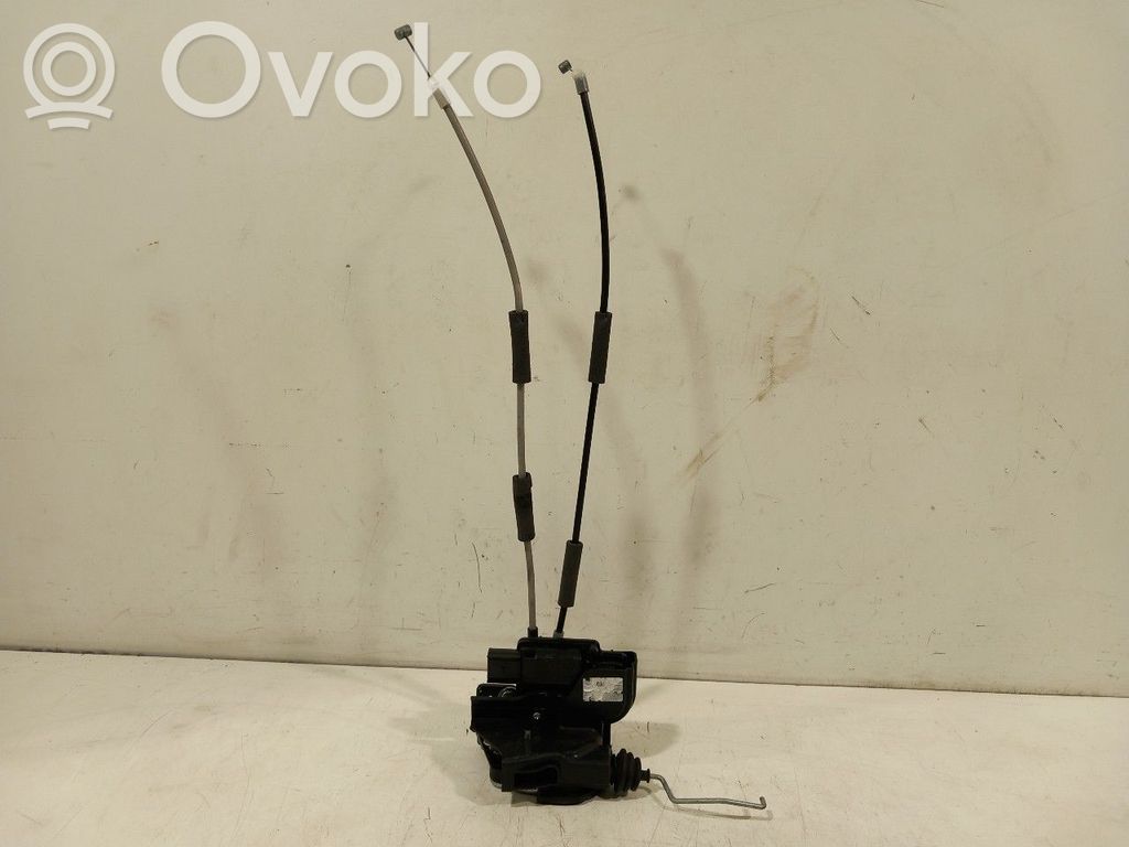 Porte avant   813101Y060