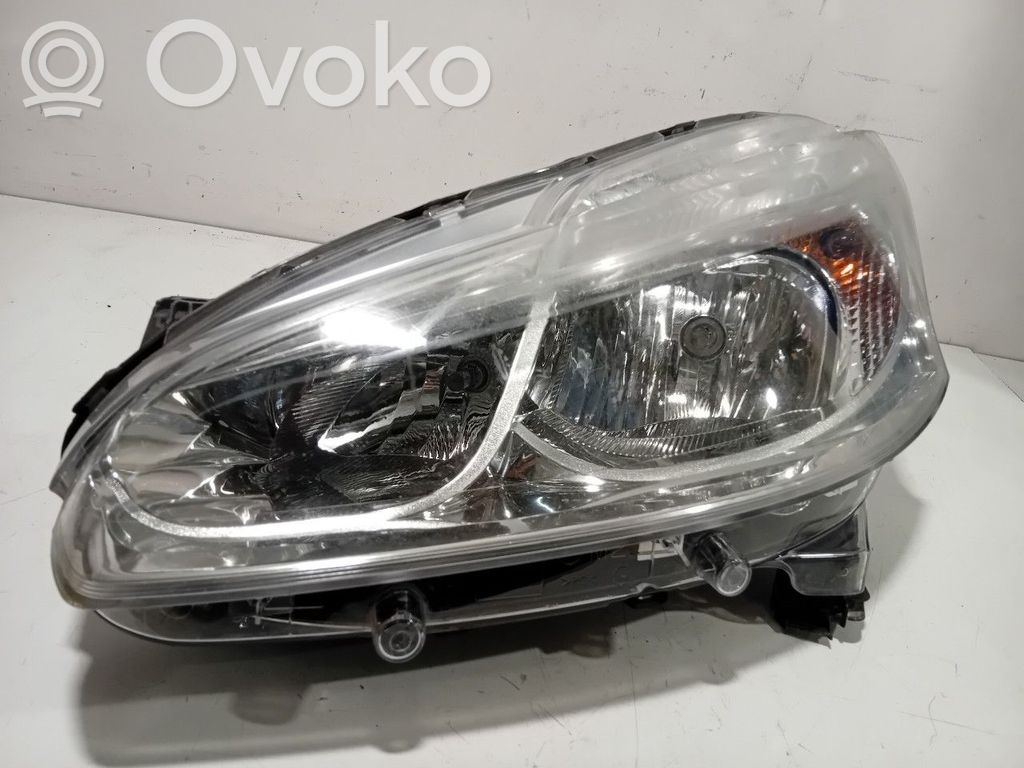 Peugeot 208 I Faro/fanale 