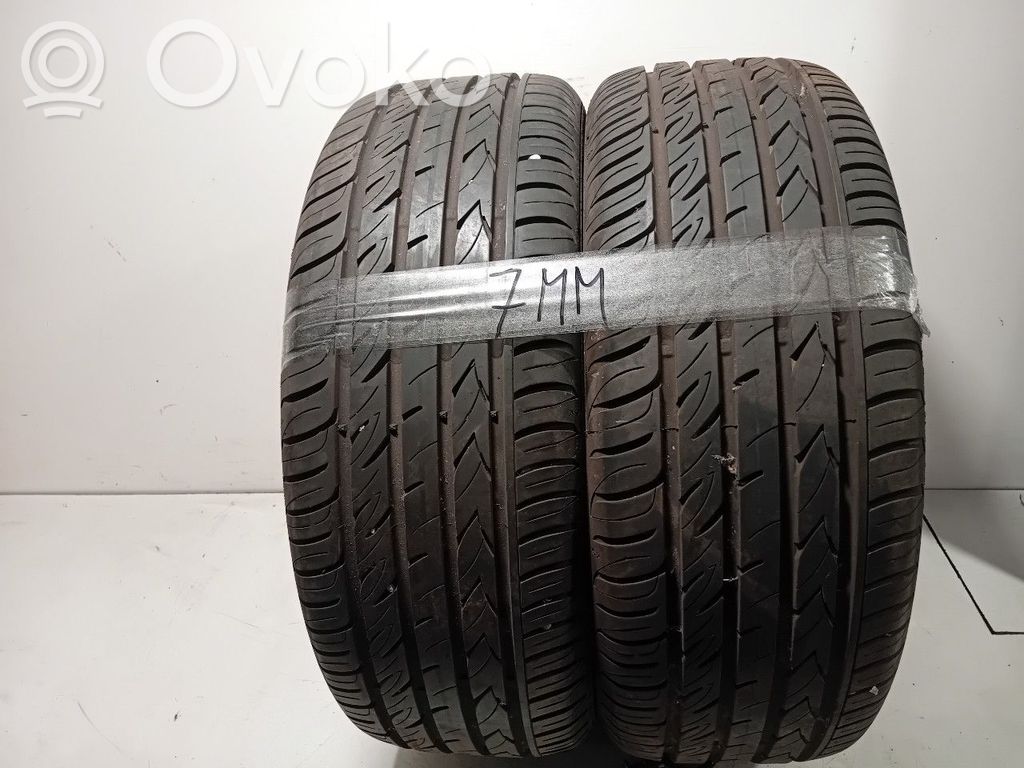 Neumático de verano R16