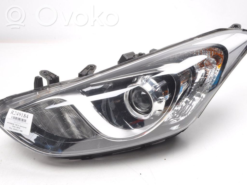 Hyundai i30 Scheinwerfer 