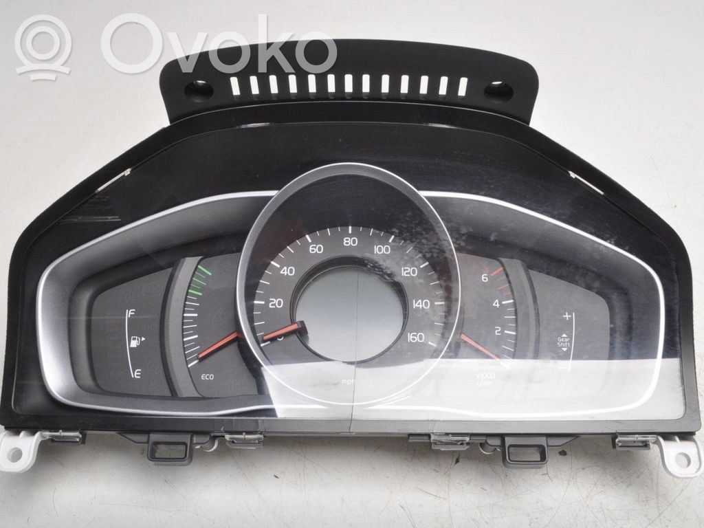 Volvo V60 Speedometer (instrument cluster) 