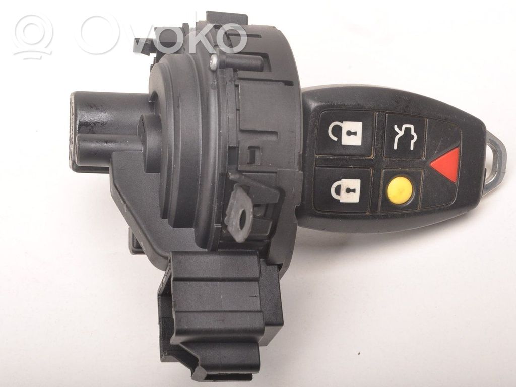 Volvo C70 Ignition key/card 