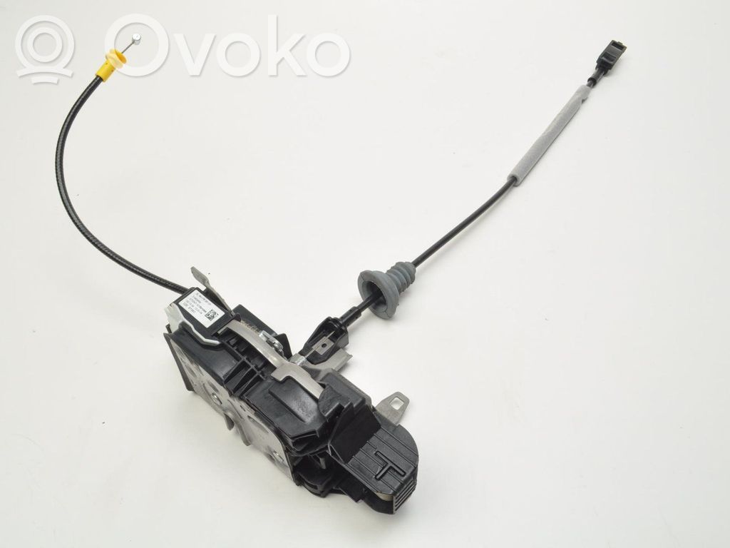 Volvo XC90 Front door lock 