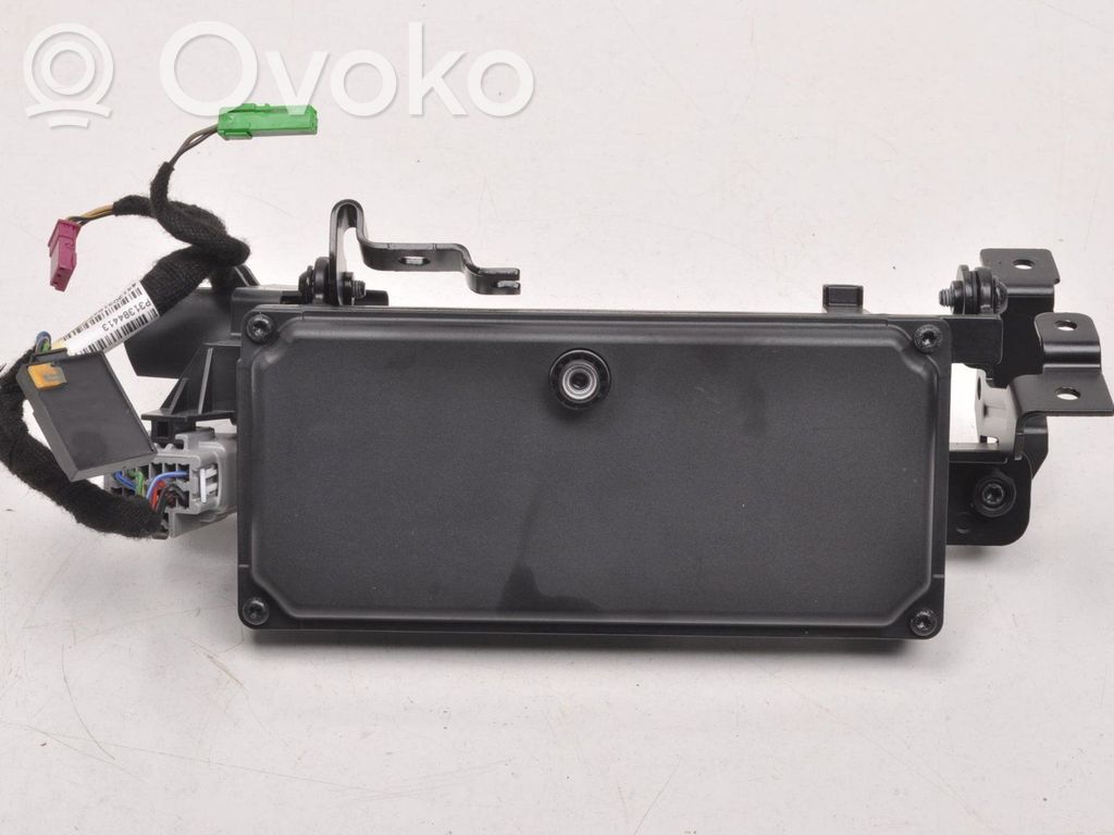 Volvo XC60 ACC Distronic radar sensor grill/trim 