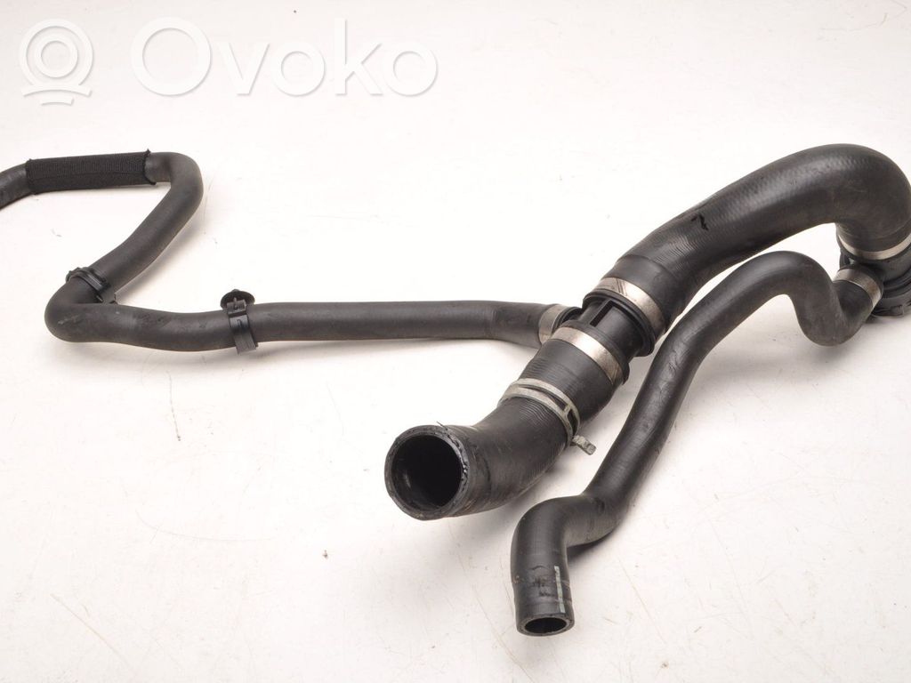 Volvo XC60 Engine coolant pipe/hose 