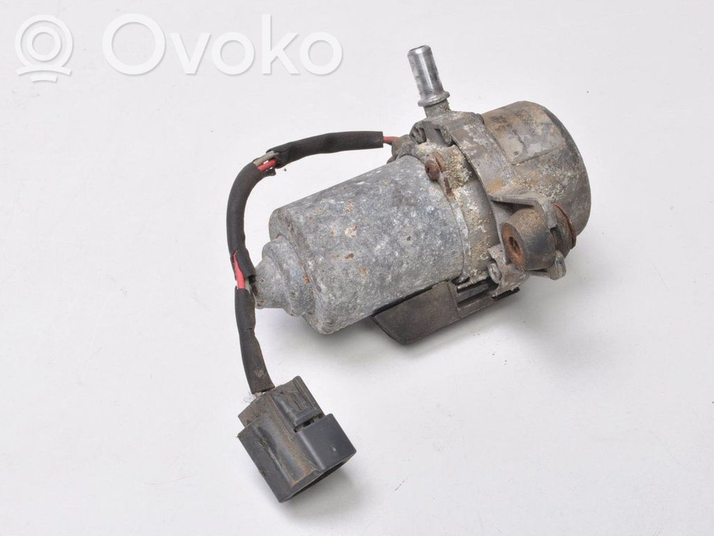 Volvo XC90 Vacuum pump 