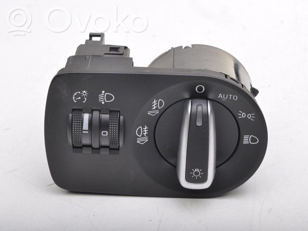 Audi A1 Light switch 