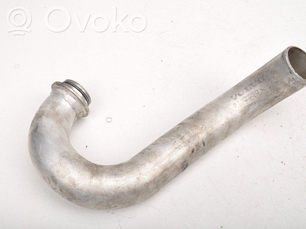 Volvo S80 Turboahtimen ilmanoton letku 