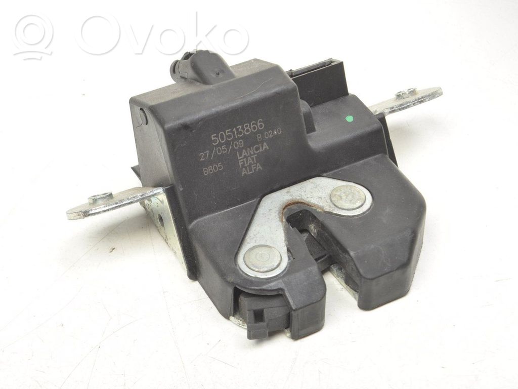 Alfa Romeo Mito Tailgate lock latch 