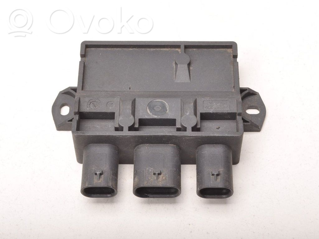 Volvo S90, V90 Other relay 