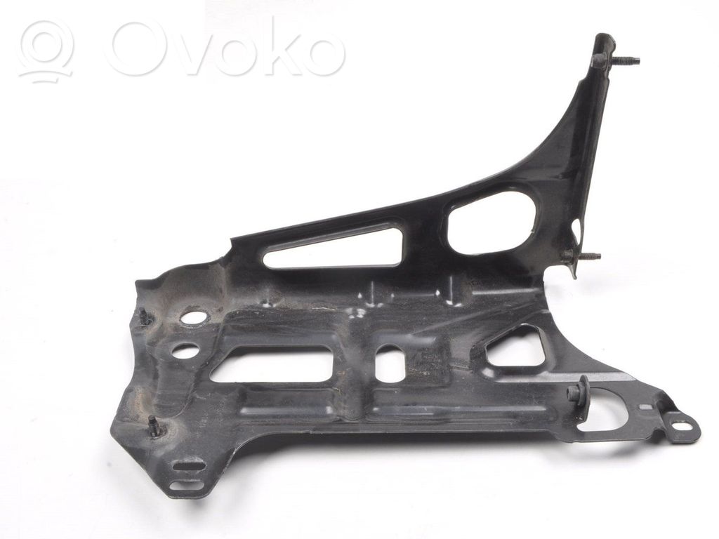Engine mount bracket   31492644