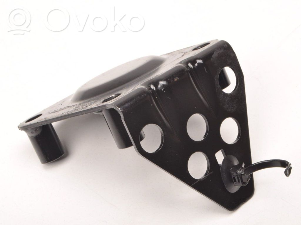 Engine mount bracket   32298669