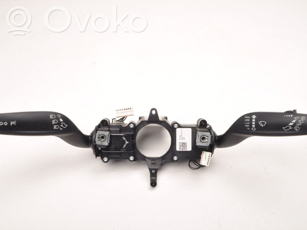 Audi Q3 8U Un conjunto de interruptores 
