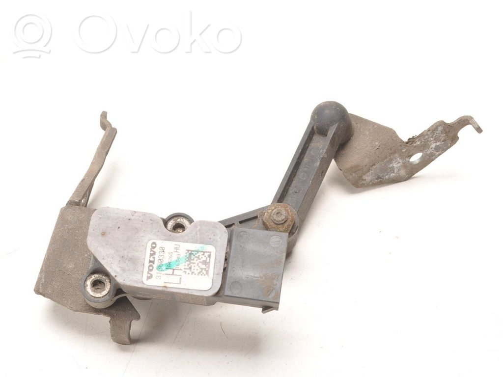 Volvo S90, V90 Headlight/headlamp level sensor 