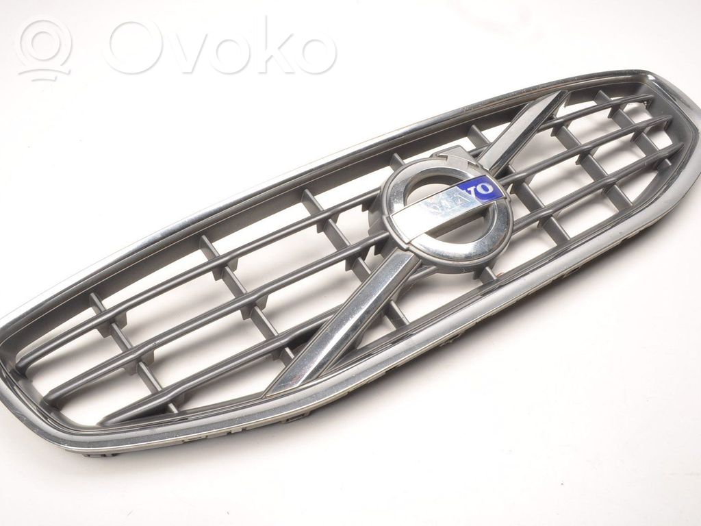Volvo S60 Etusäleikkö 