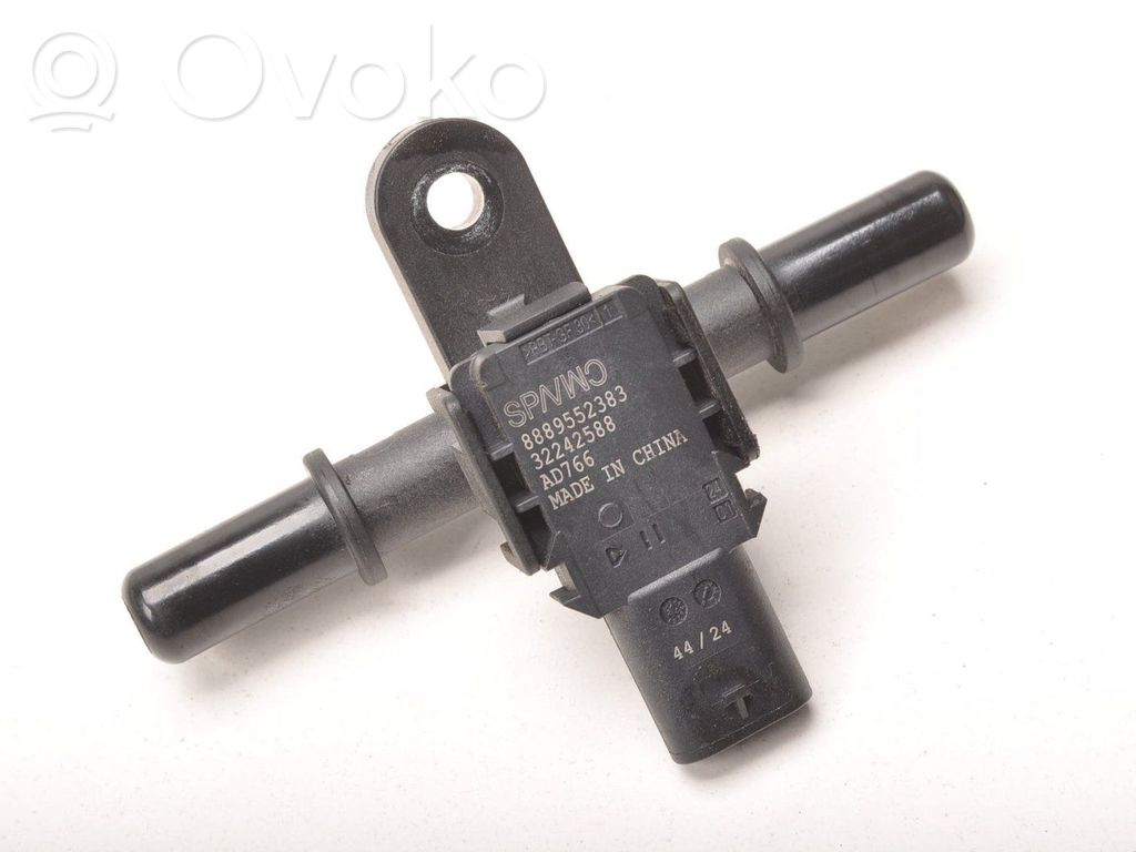 Volvo XC40 Regulador de presión del combustible 