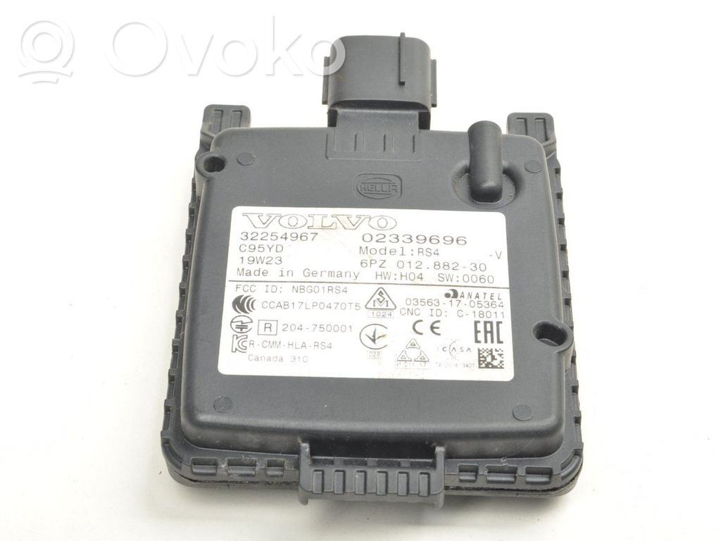 Volvo XC60 ACC Distronic radar sensor grill/trim 
